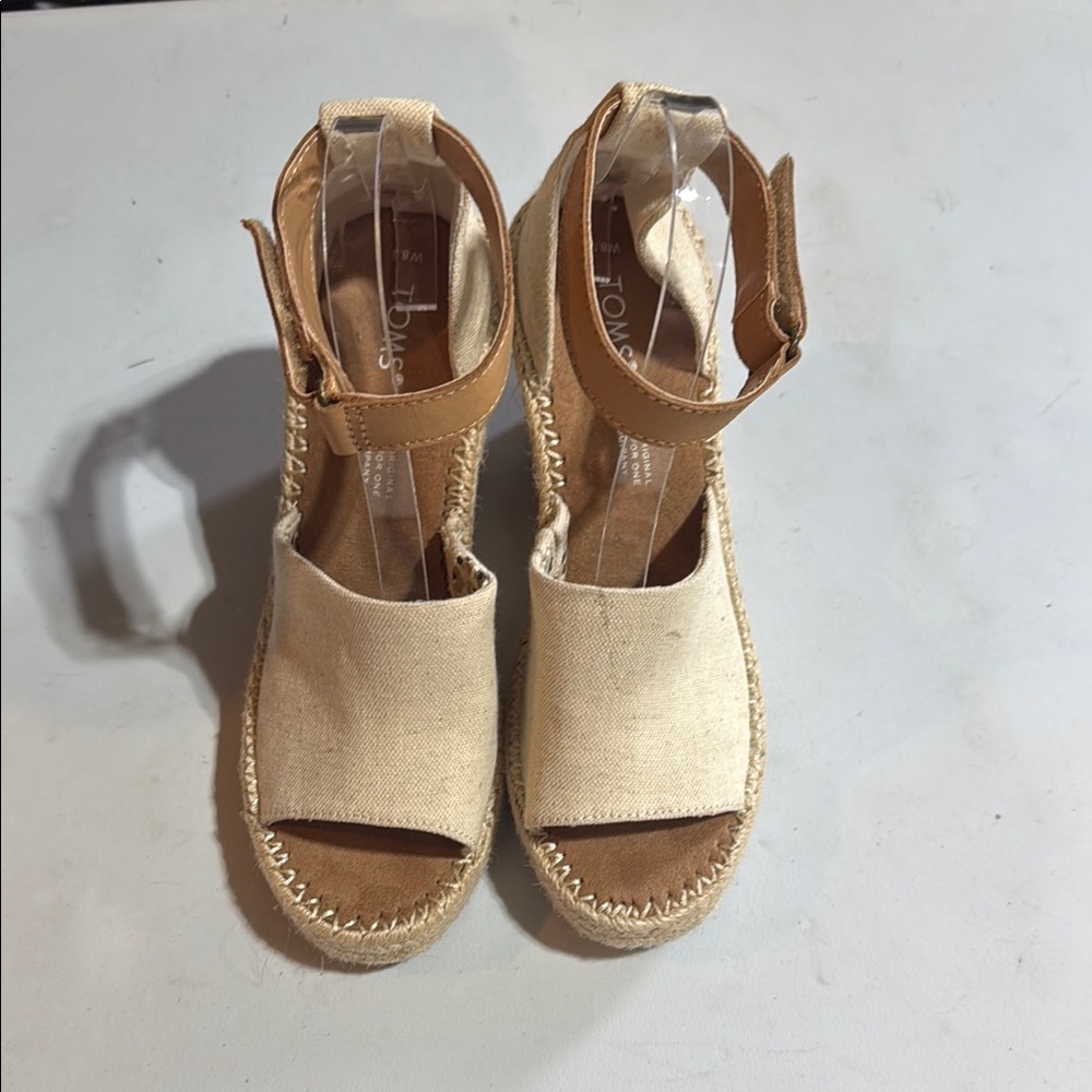Tom’s Women's Beige Espadrille Sandals